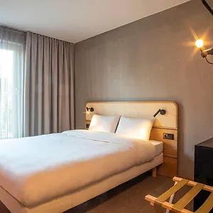3* ホテル Ibis Styles